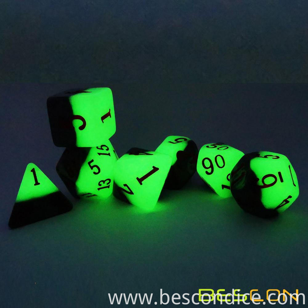 Green Dawn Luminous Role Playing Dice 5